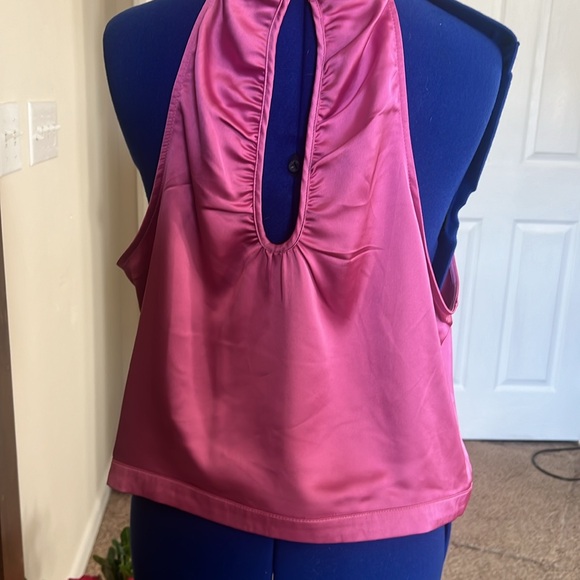 Hot pink satin top - Picture 6 of 8